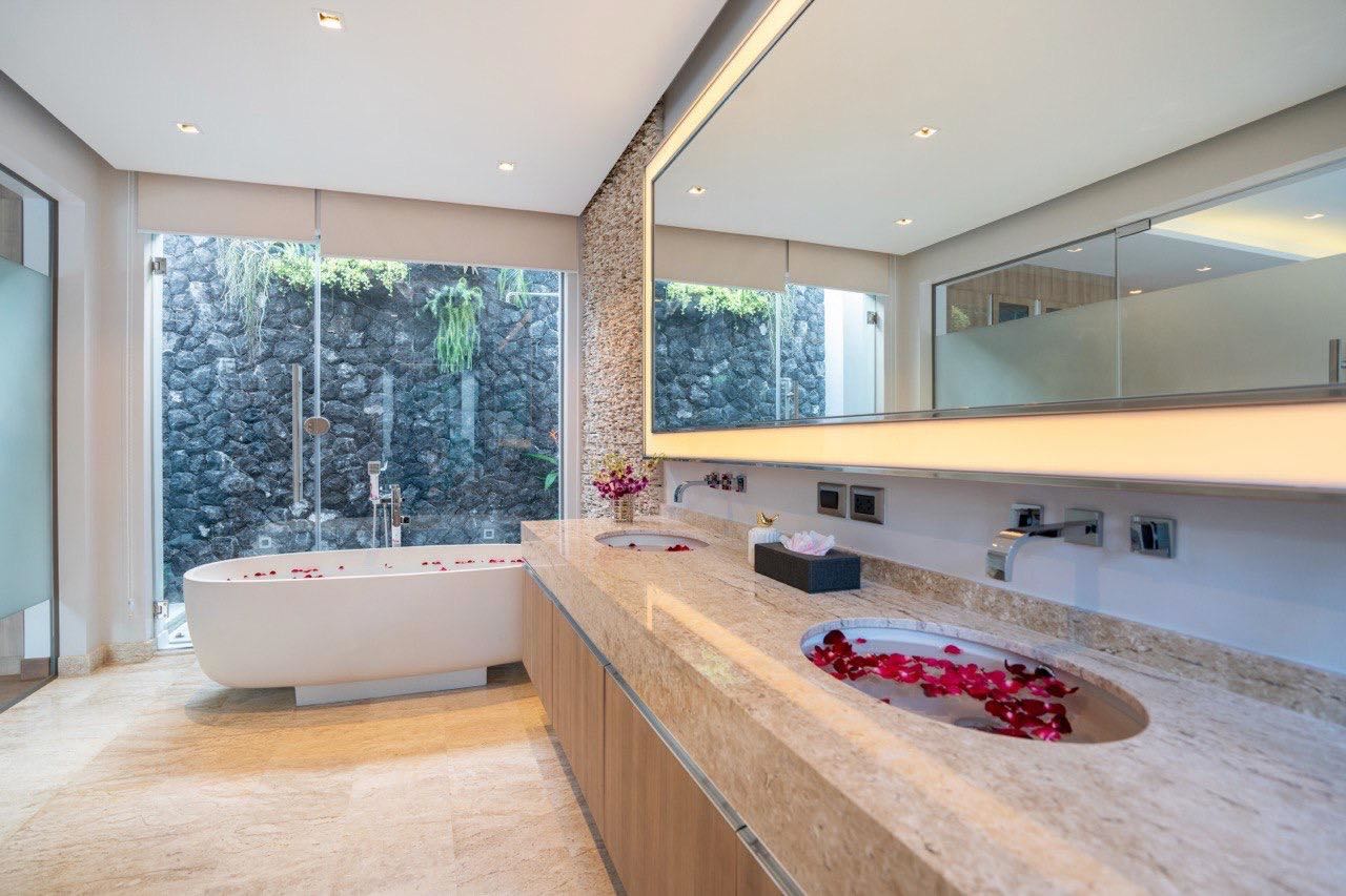 Аренда 4 спальной виллы Botanica (ID 282)