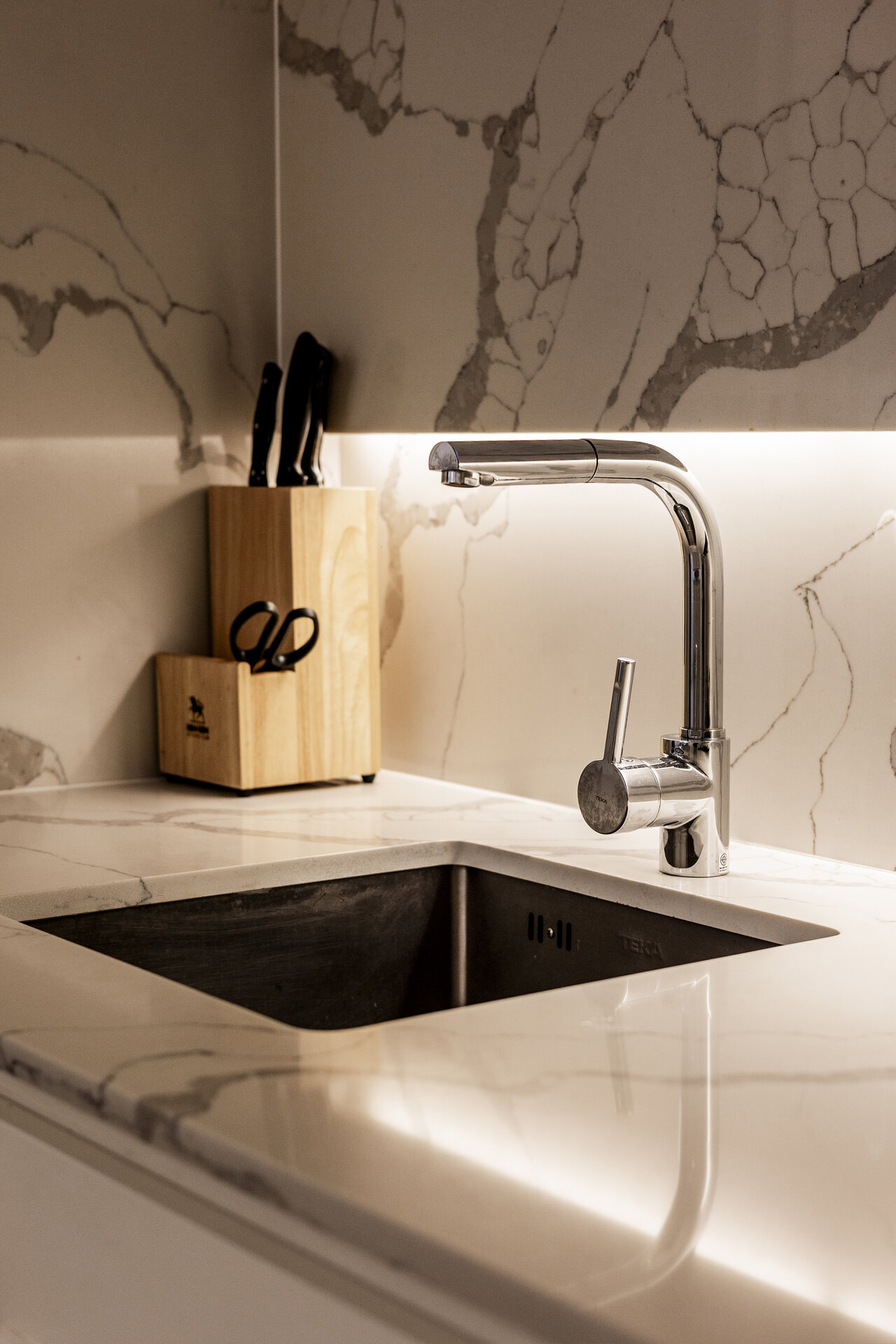 Gold Charoit (ID 554)