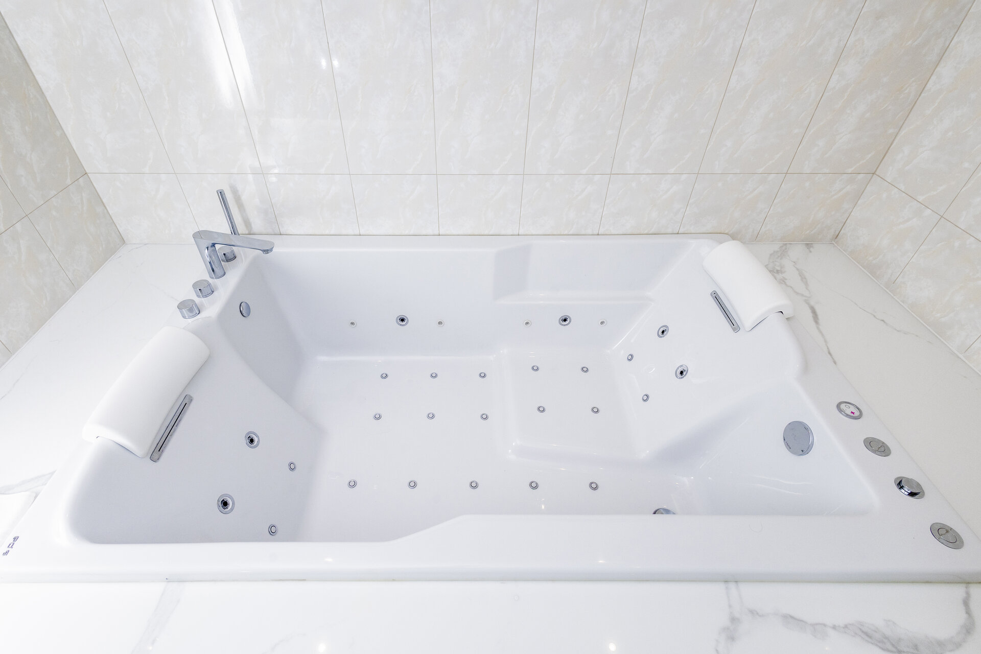 Gold Charoit (ID 554)