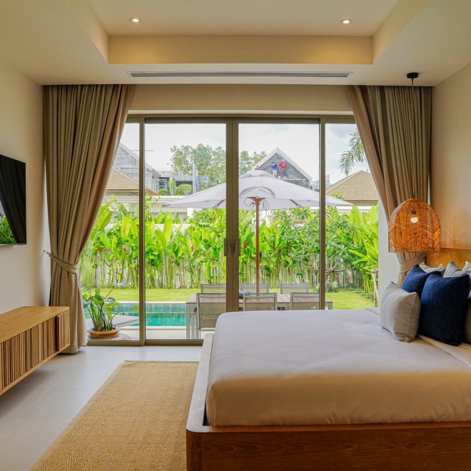 ตรีชาดาอาซัวร์ (ID 688)