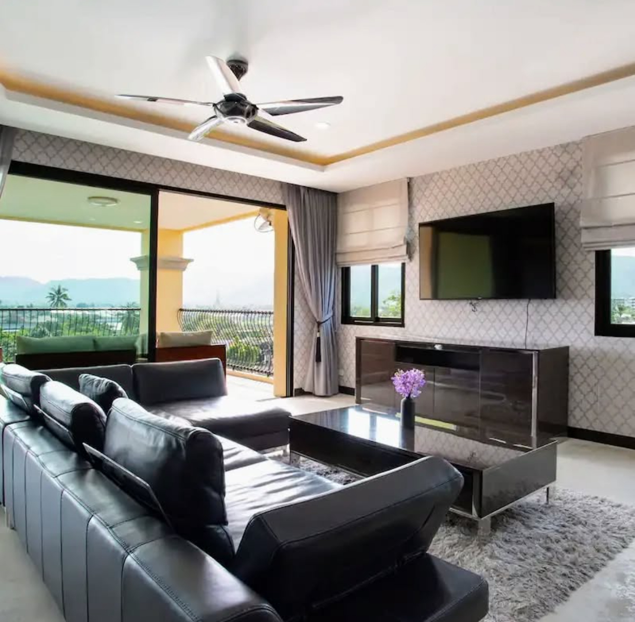 Здание с апартаментами (ID 628)