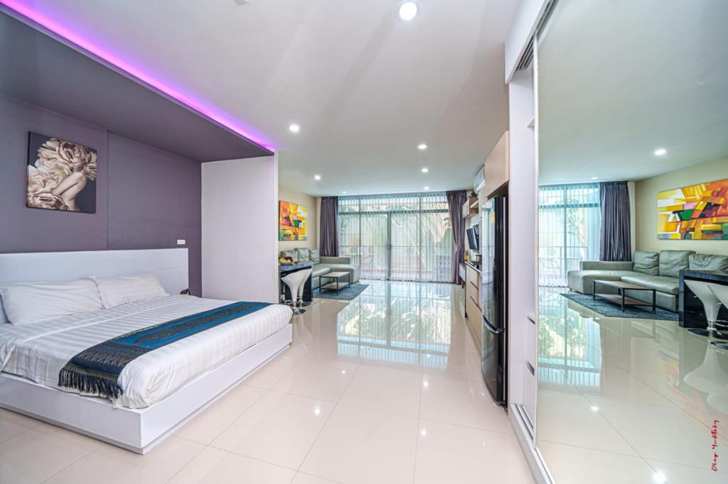 Продажа студии в NBC (ID 356)