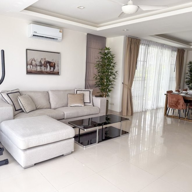 ลากูน่าพาร์ค (ID 600)