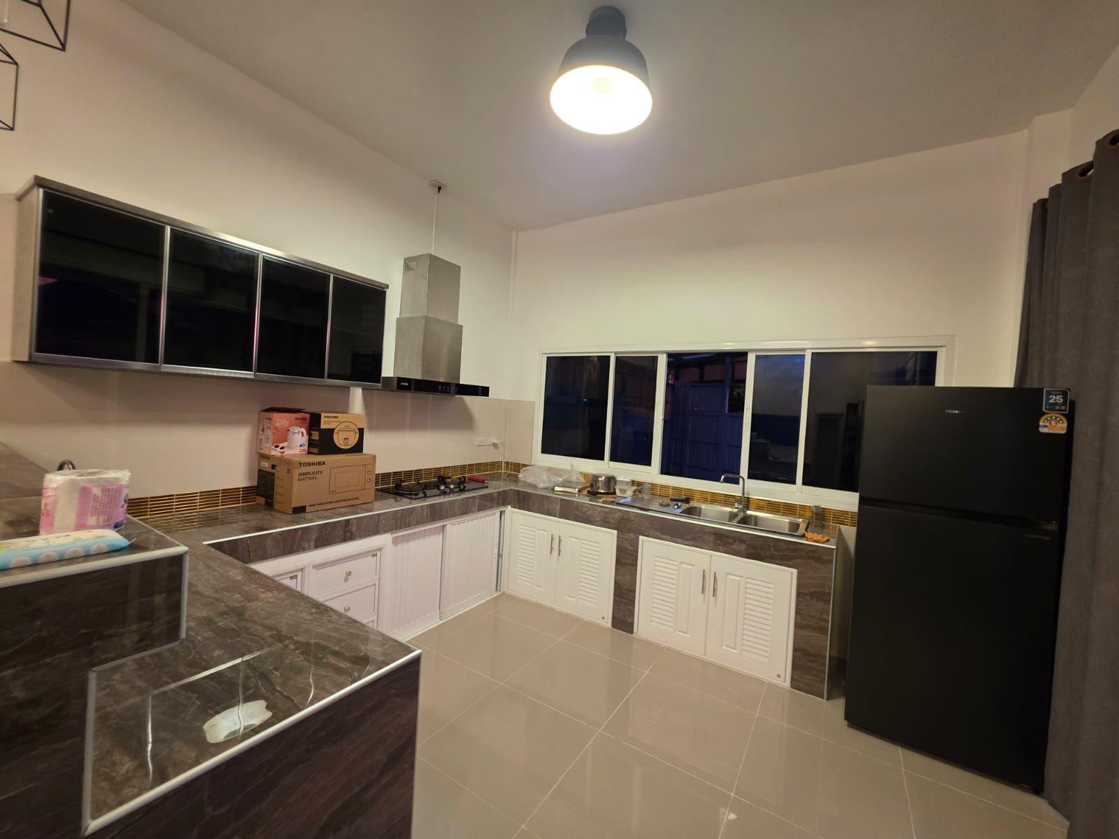 3-спальная вилла с бассейном рядом с пляжем Ao Yon (ID 164)