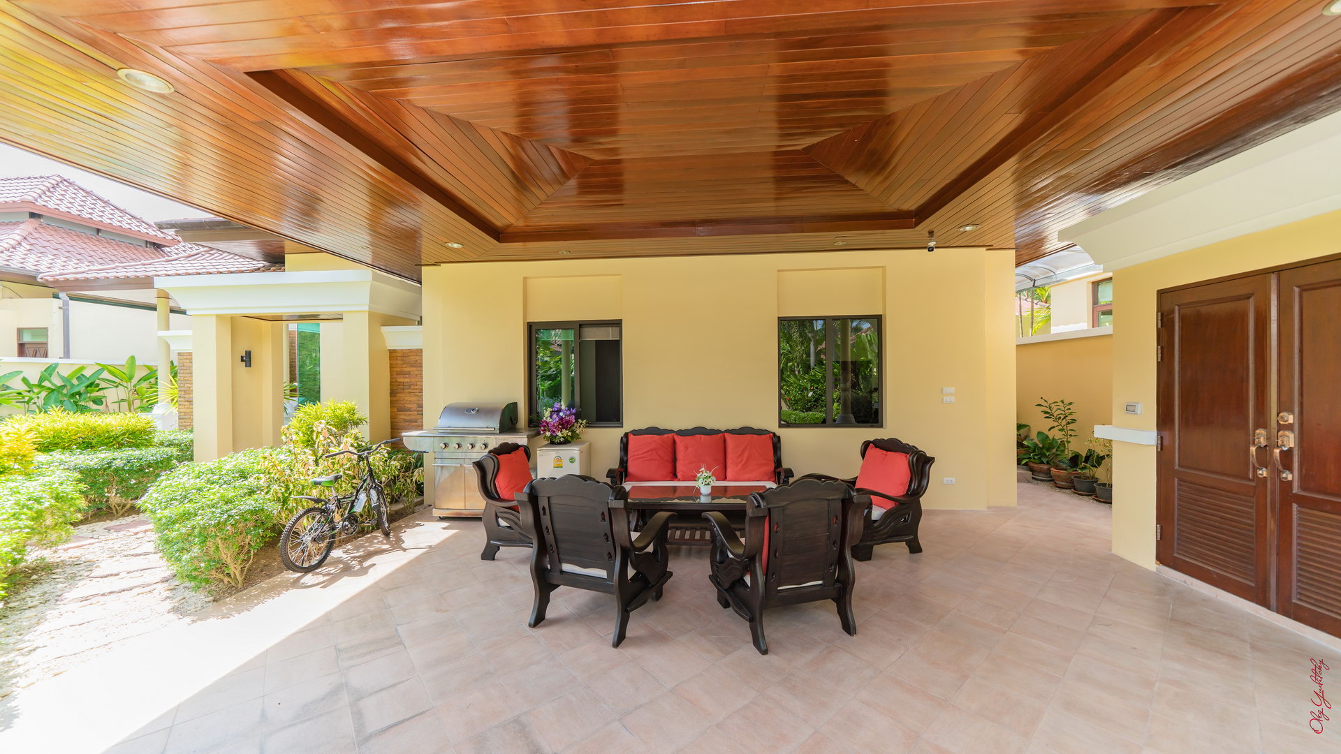 Аренда — роскошная вилла с 3+1 спальнями рядом с пляжем БангТао (ID 288)