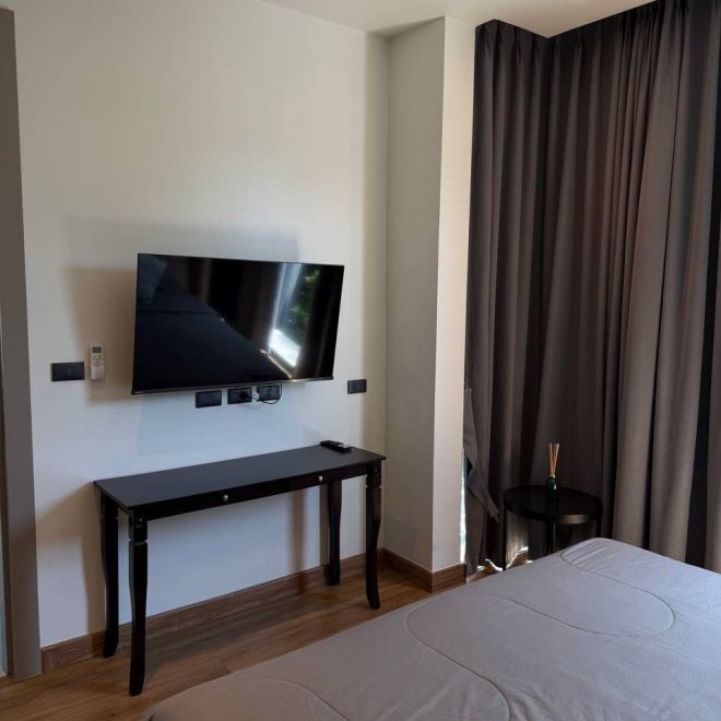 The 8 pool villa (ID 599)