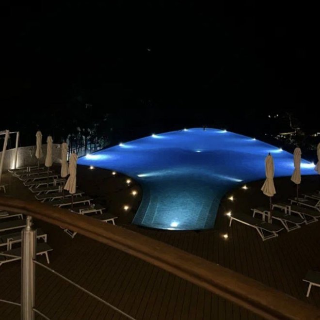 สตูดิโอสำหรับขายในโซลมิโอคอนโดมิเนียม (ID 381)