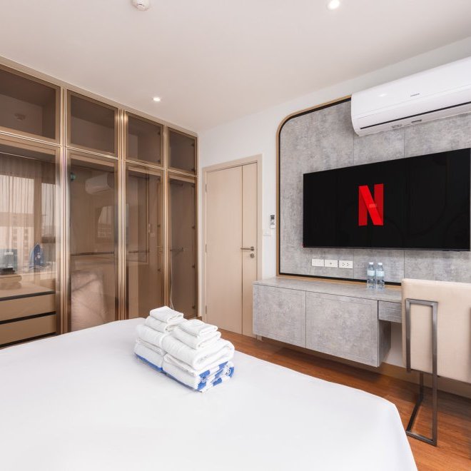 Bellevue Lagoon unit 414 (ID 701)