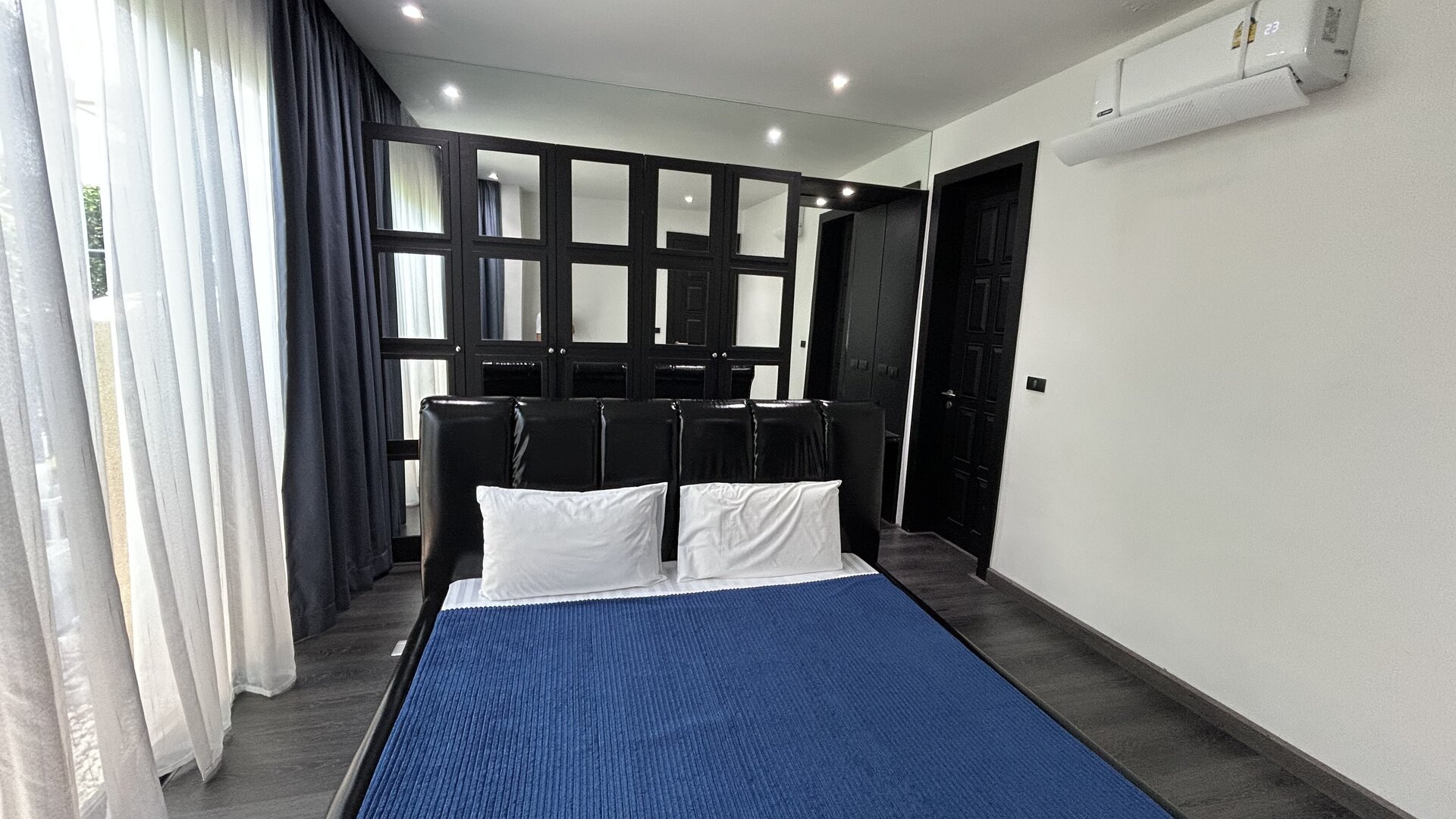 2 спальная вилла с бассейном в Чалонге (ID 1)