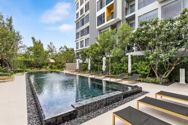 1 bedroom apartment in Laguna Lakeside Residences (ID 166)