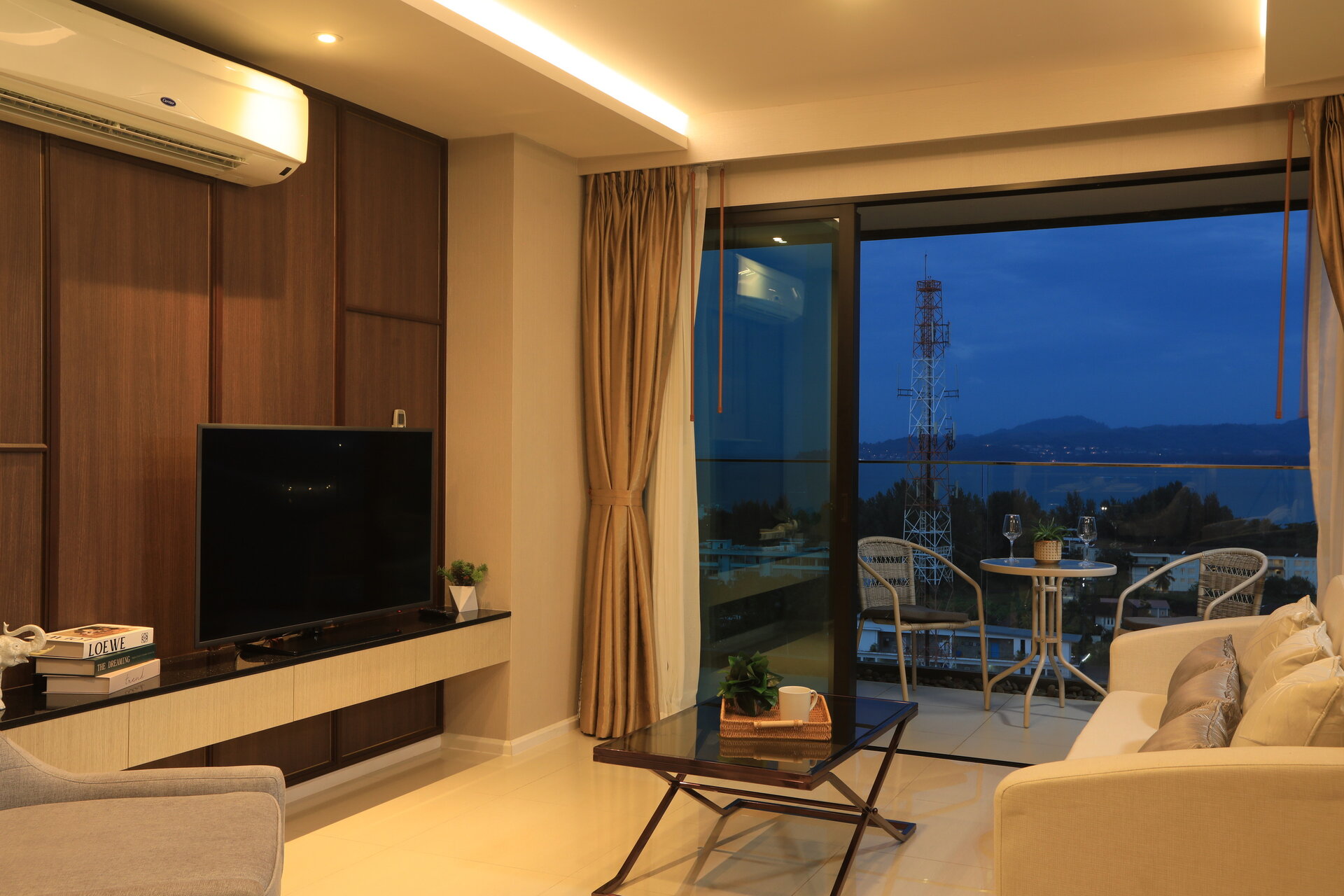 อพาร์ตเมนต์ 3 ห้องนอนไมด้าแกรนด์ (ID 71)