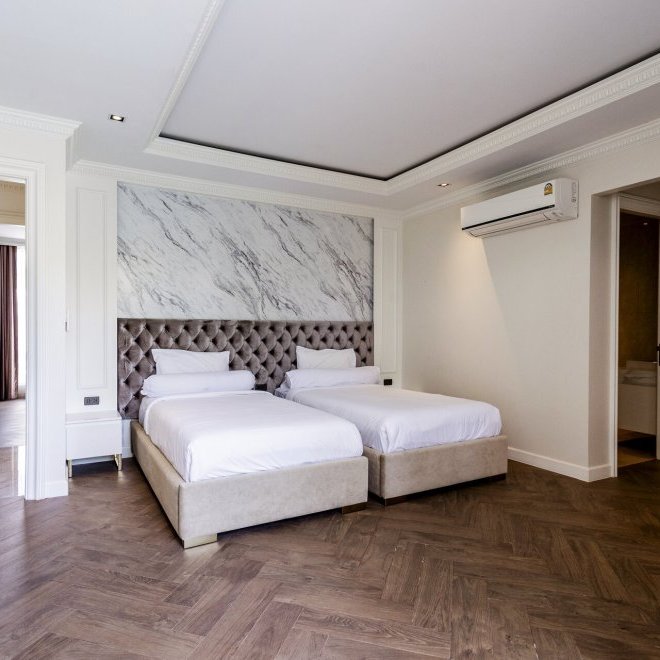 Gold Charoit (ID 554)