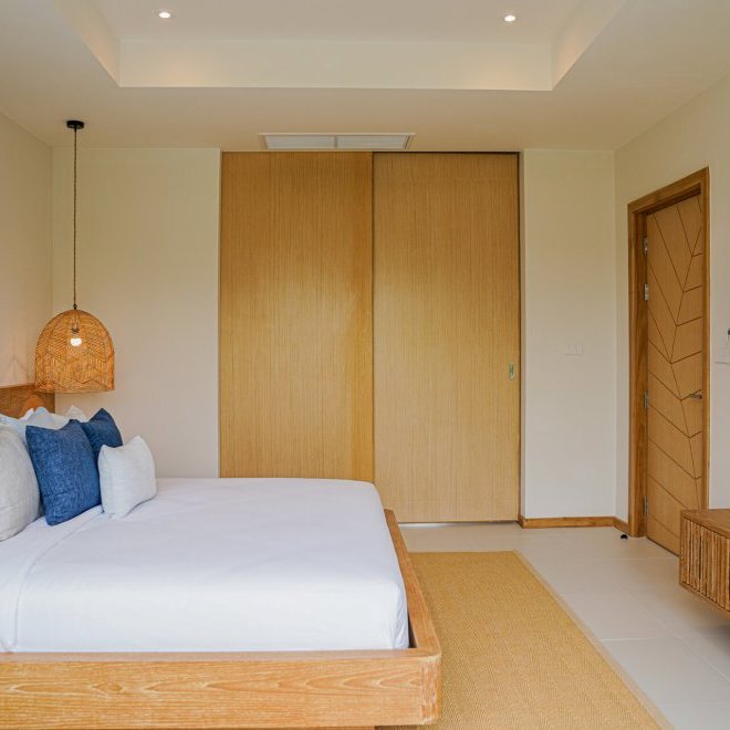 ตรีชาดาอาซัวร์ (ID 688)