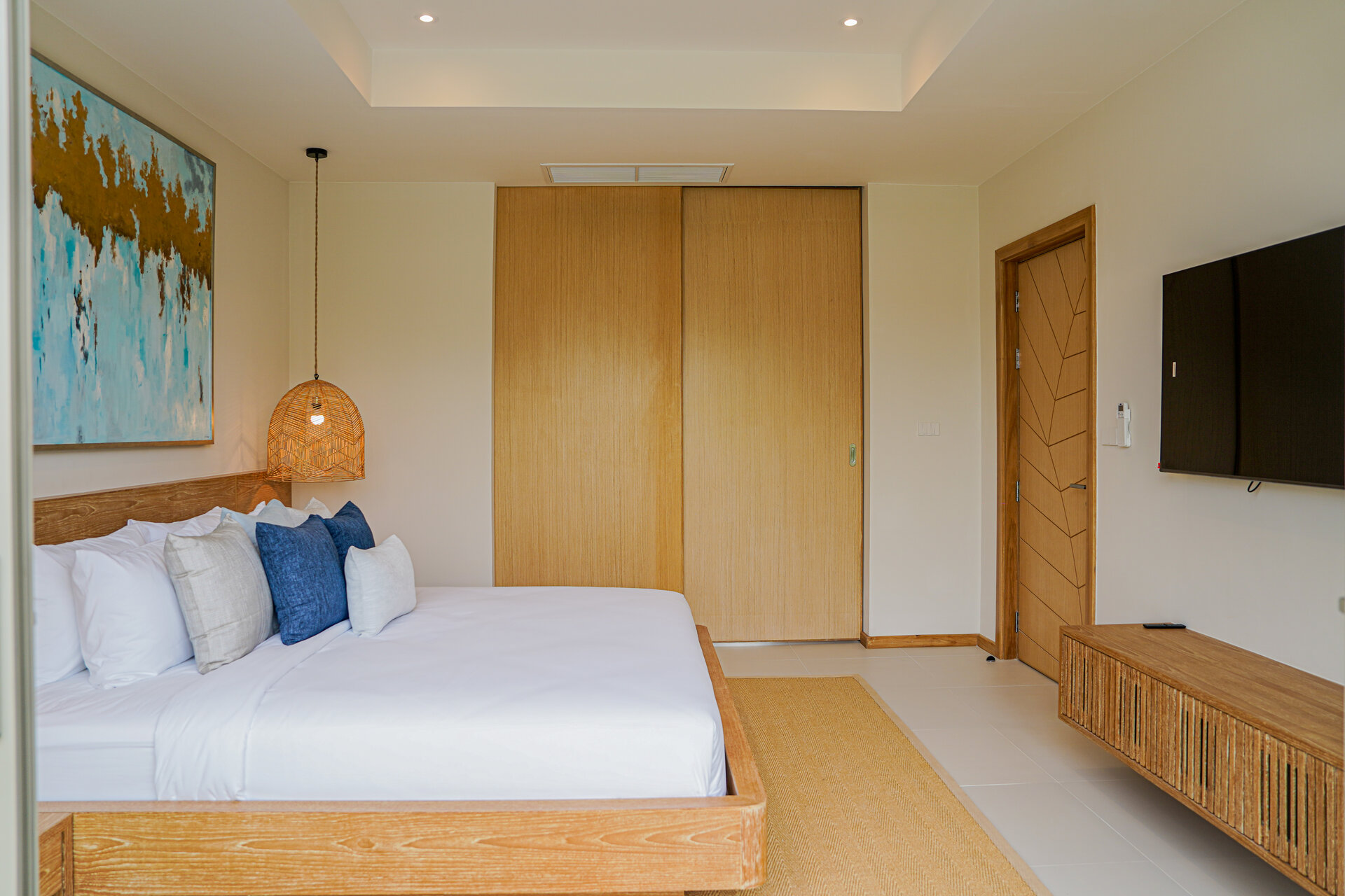 ตรีชาดาอาซัวร์ (ID 688)