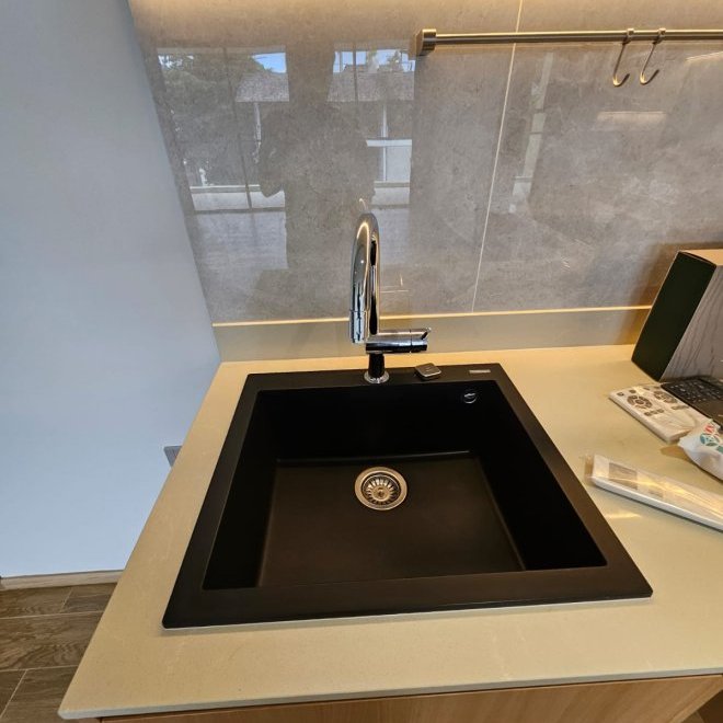 2 ห้องนอนสำหรับขายในลากูน่าบีชไซด์ (ID 384)