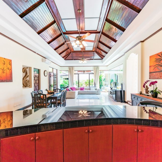 Аренда — роскошная вилла с 3+1 спальнями рядом с пляжем БангТао (ID 288)