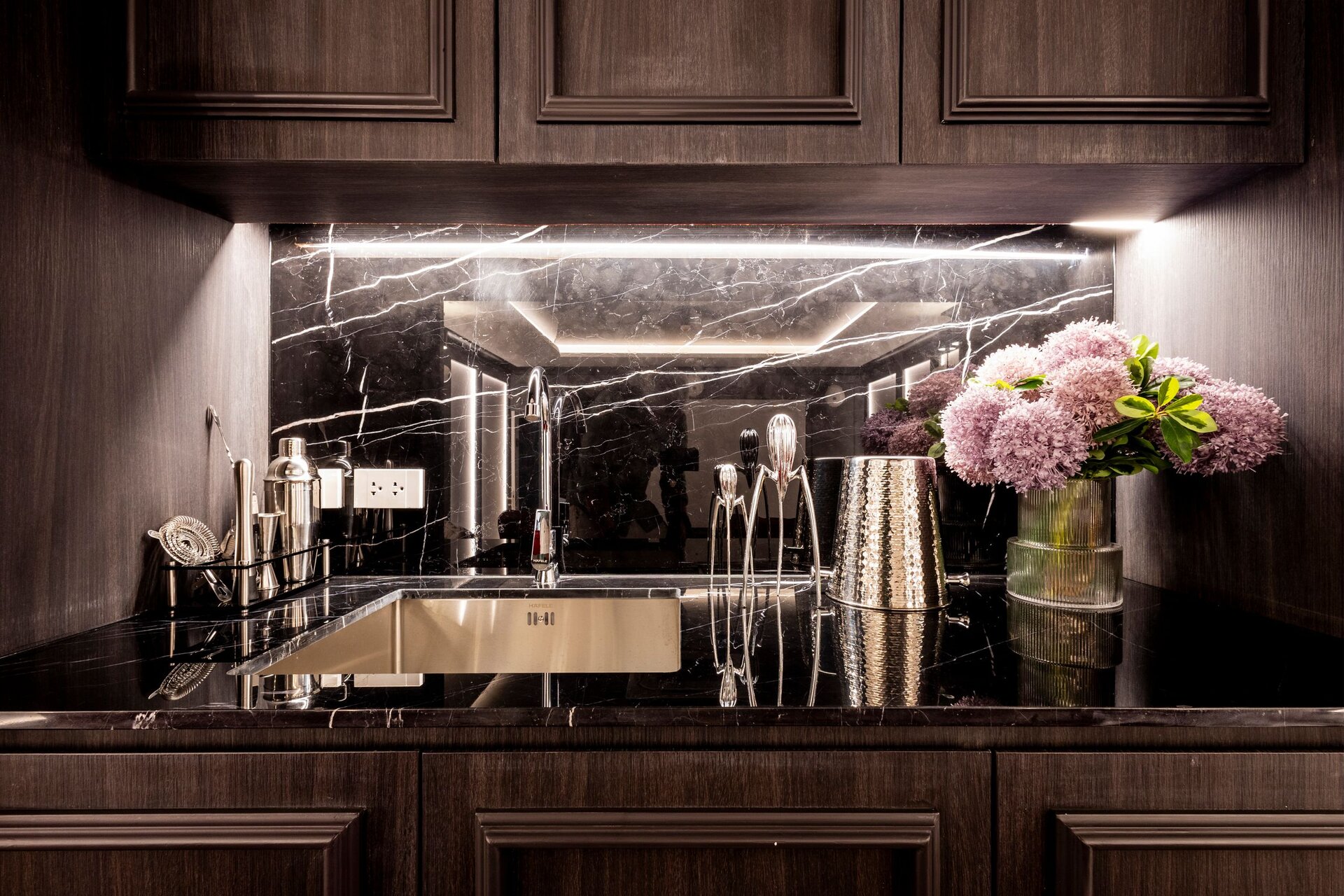 The Title Legendary (ID 589)