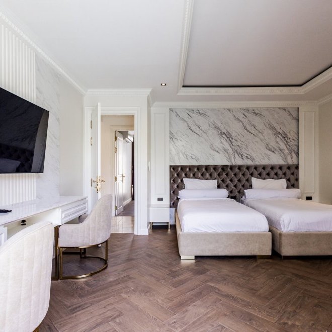 Gold Charoit (ID 554)