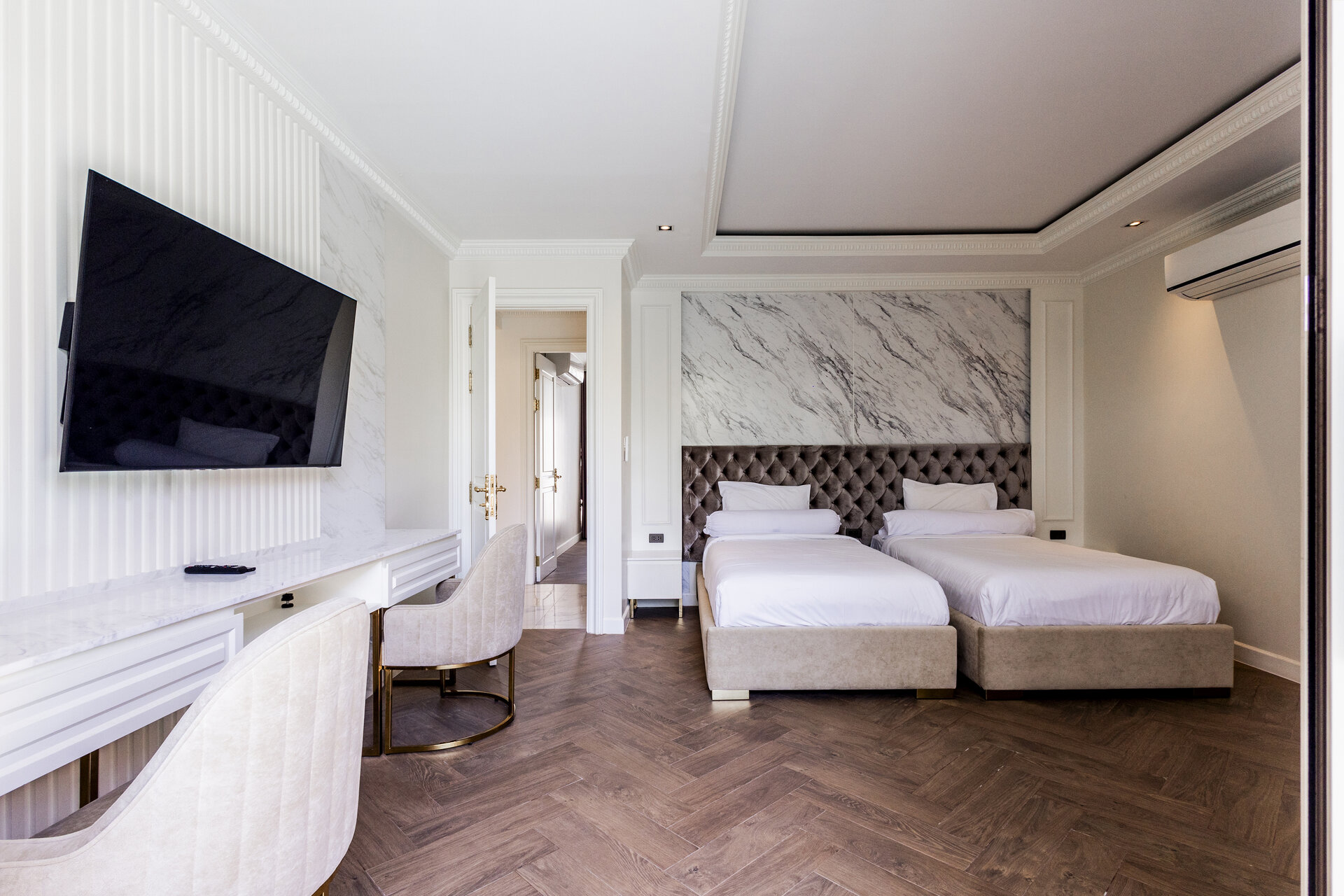 Gold Charoit (ID 554)