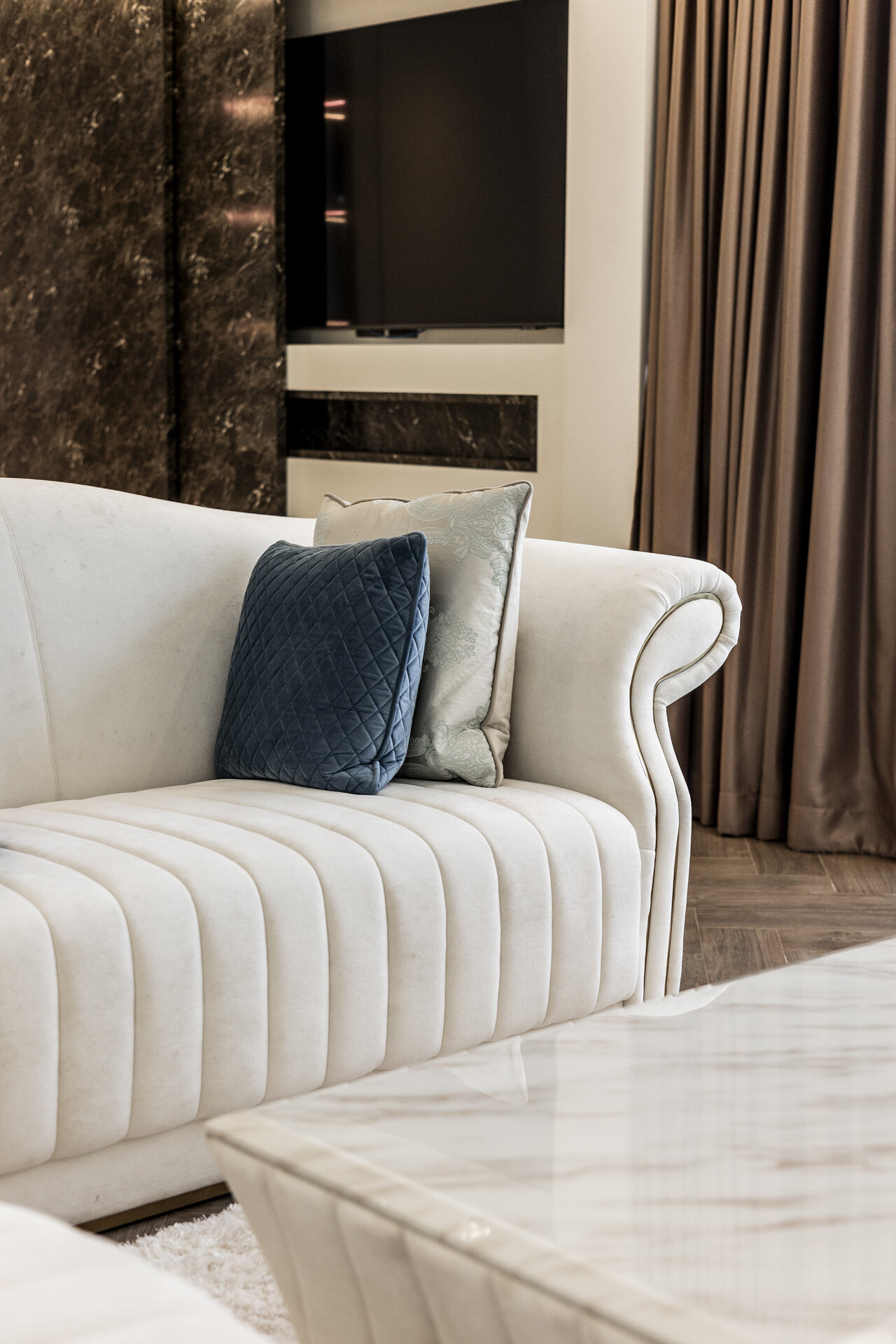 Gold Charoit (ID 554)