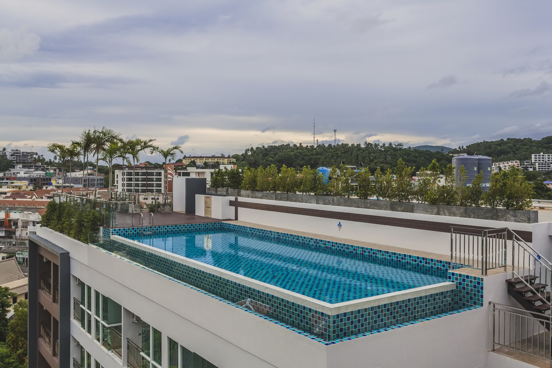 Аренда студии в Ozone Condominium, Ката (ID 238)