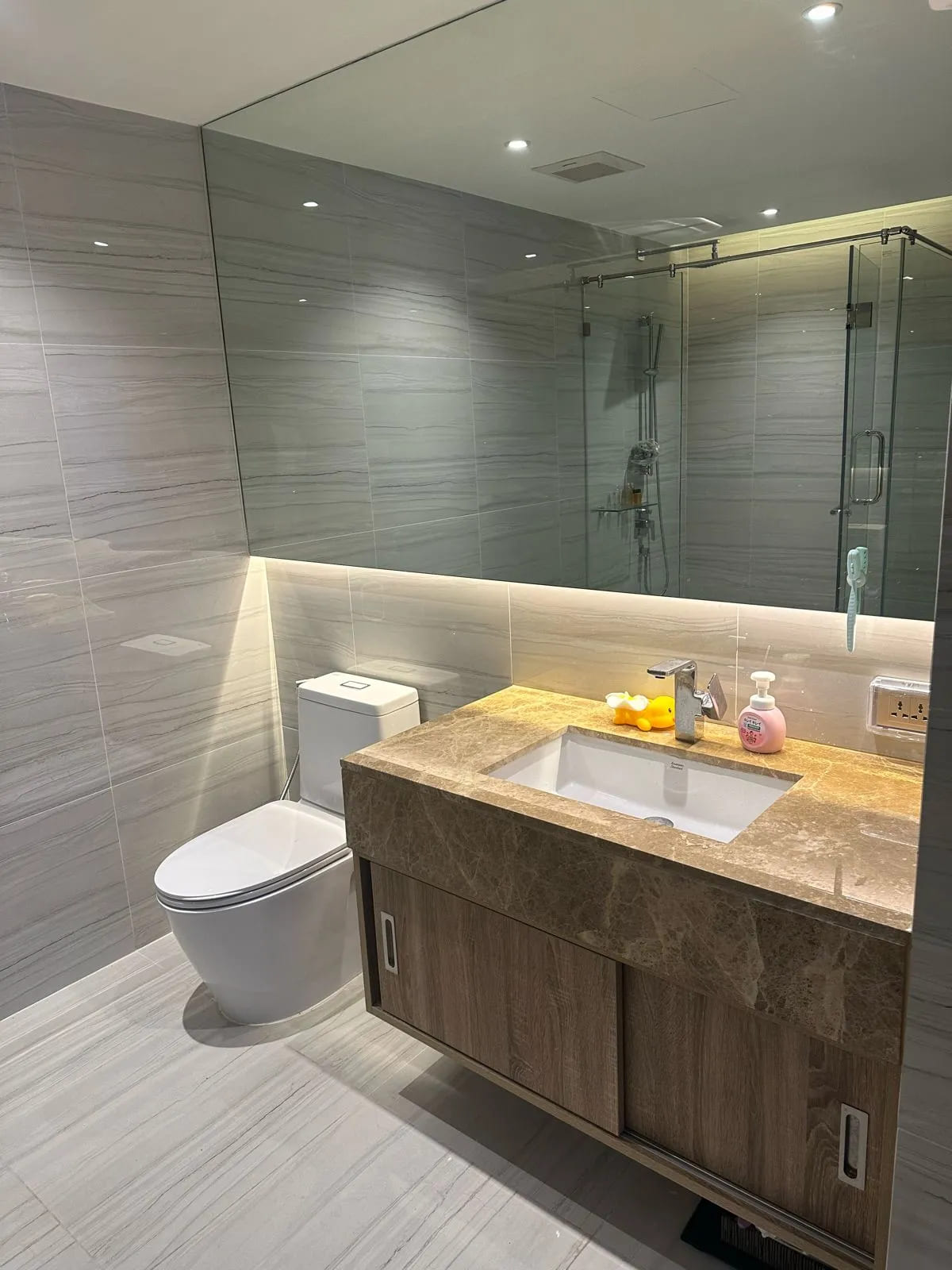 อพาร์ตเมนต์ 1 ห้องนอนเดอะมารินภูเก็ต (ID 143)