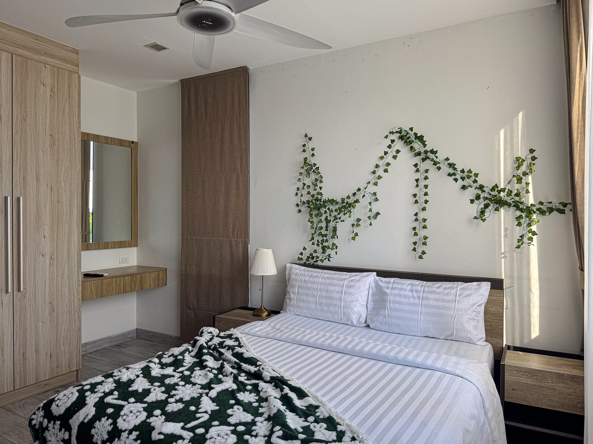 Townhouse for rent in Laguna Park II (ID 537)