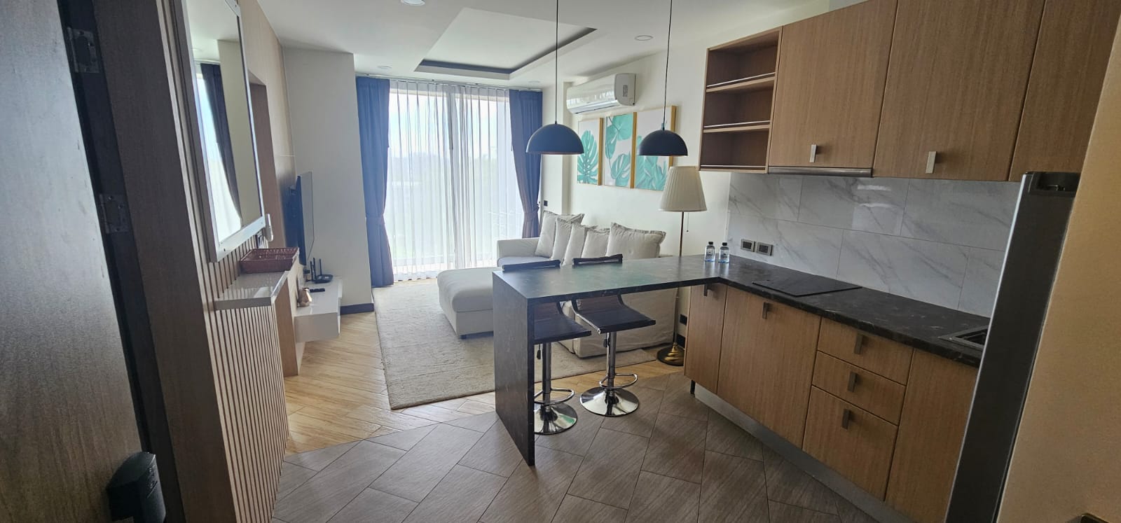 อพาร์ตเมนต์ 1 ห้องนอนวิวทะเล (ID 115)