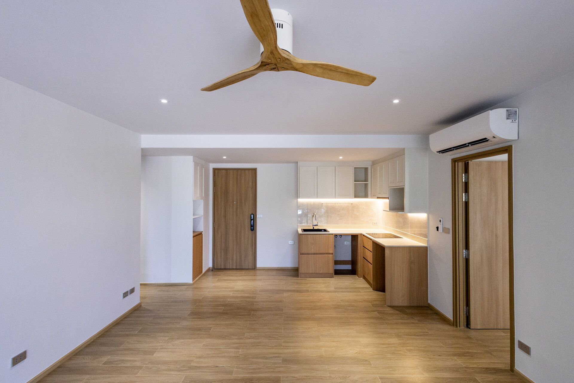 Laguna Beachside — 2 спальни, 99 м², юнит LBS2403 (ID 425)