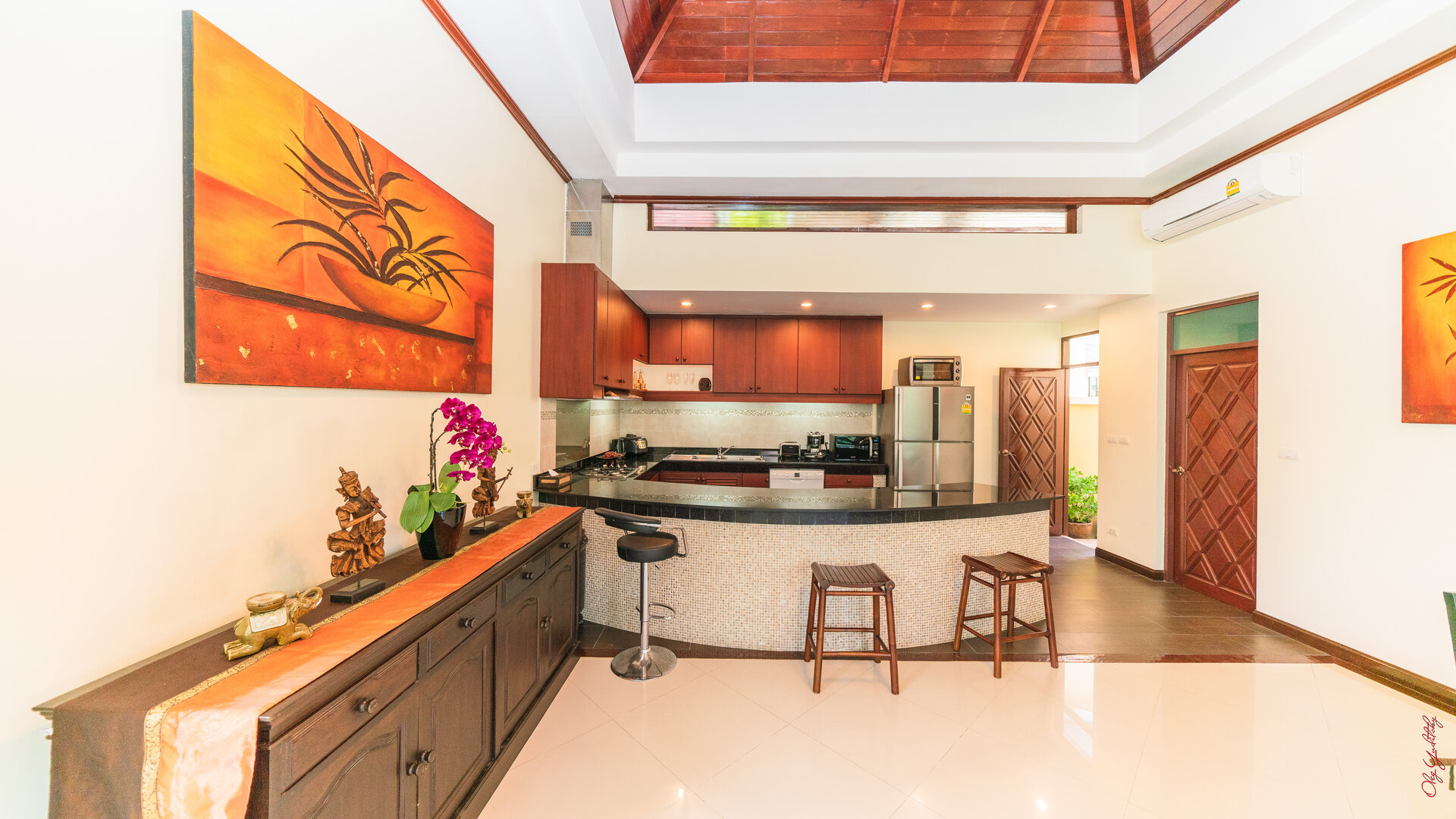 Аренда — роскошная вилла с 3+1 спальнями рядом с пляжем БангТао (ID 288)