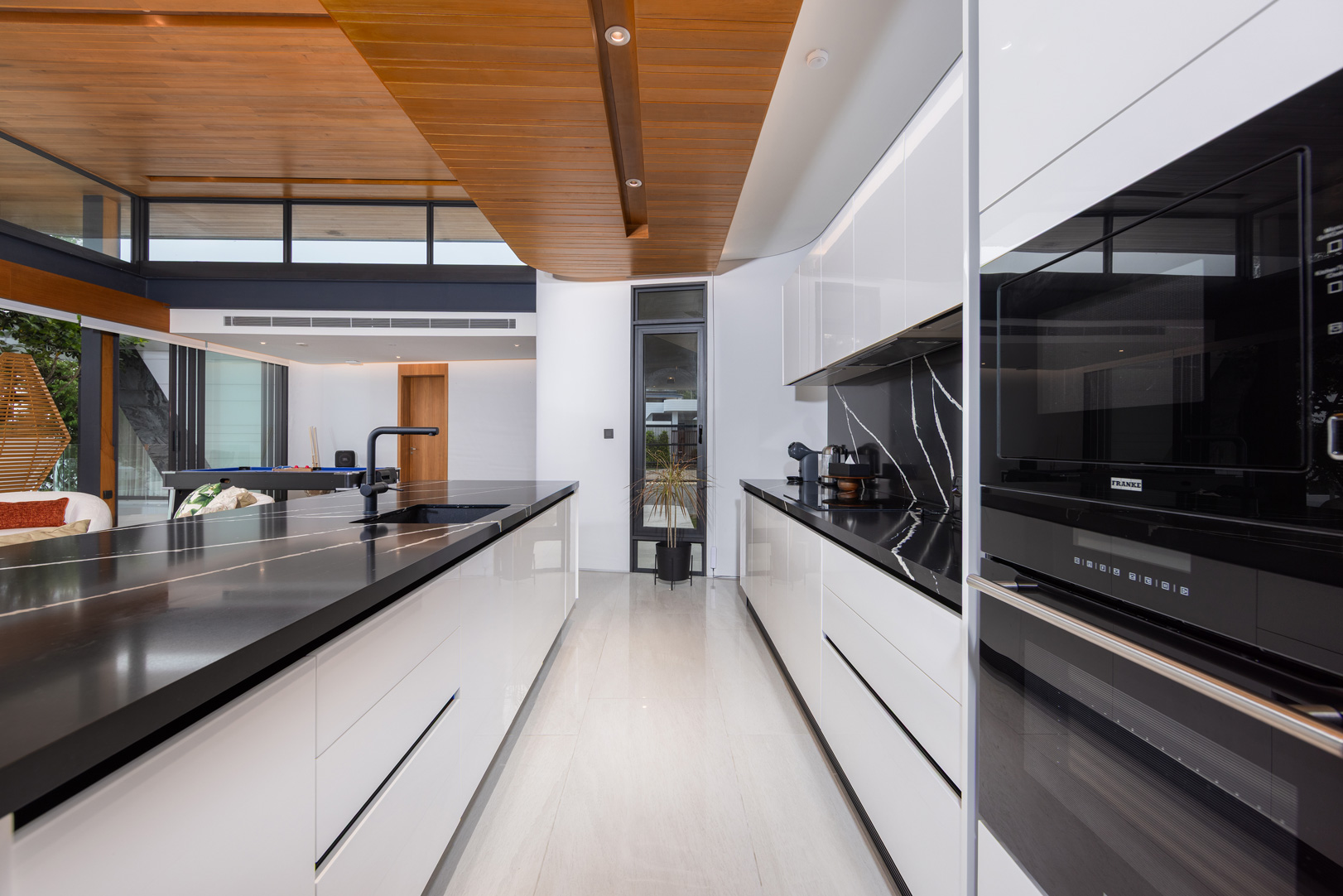 Премиум вилла Zavaya (ID 699)