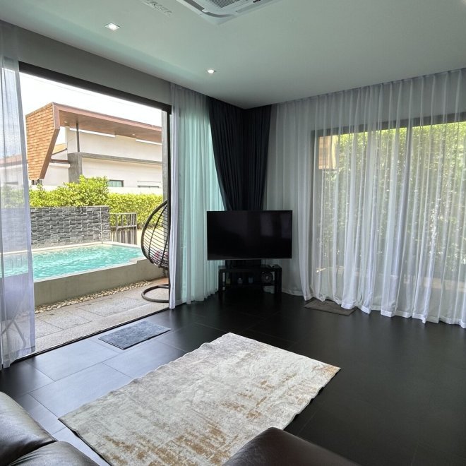 2 спальная вилла с бассейном в Чалонге (ID 1)