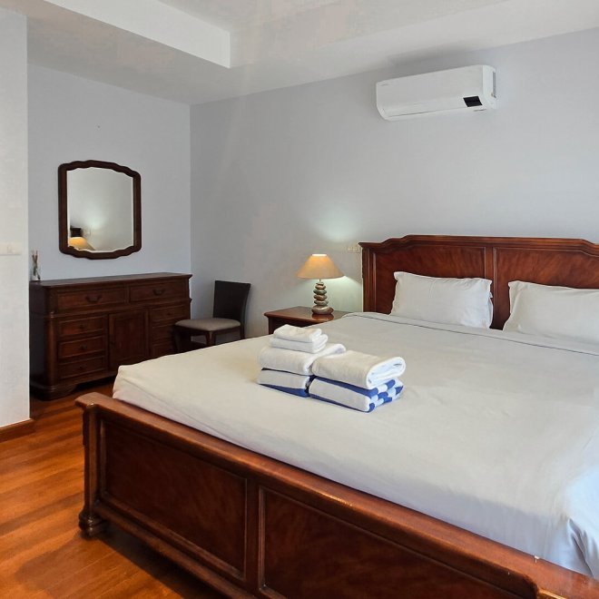 วิลล่าปรับปรุงใหม่ในลากูน่า (ID 623)