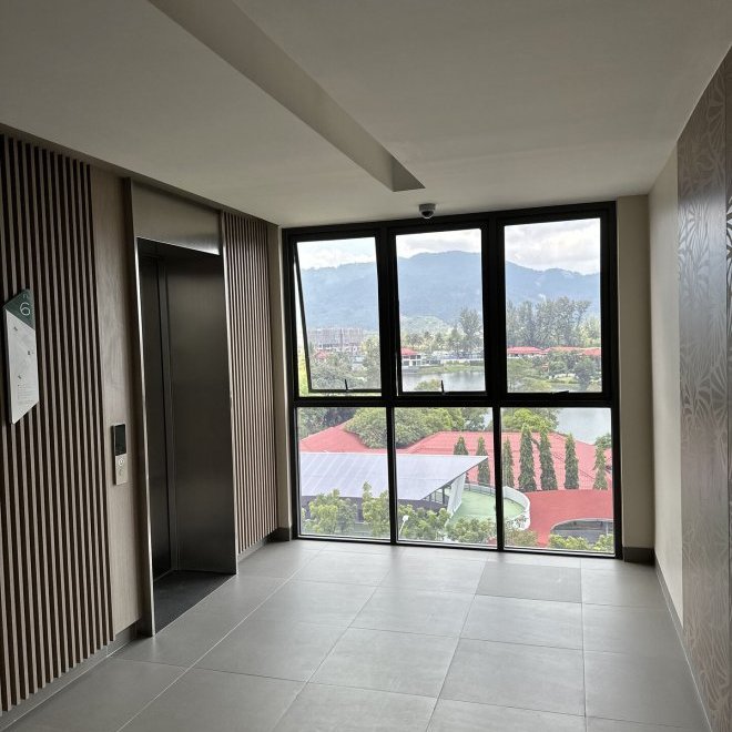 1 спальная квартира в SkyPark (ID 123)