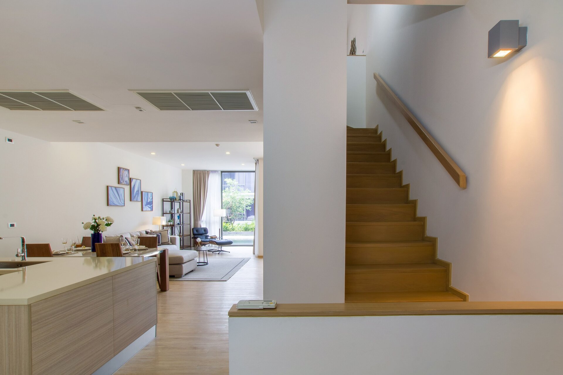 บ้านไม้ขาว-2 ห้องนอน,129 ม.2,บรรทัดแรก (ID 133)