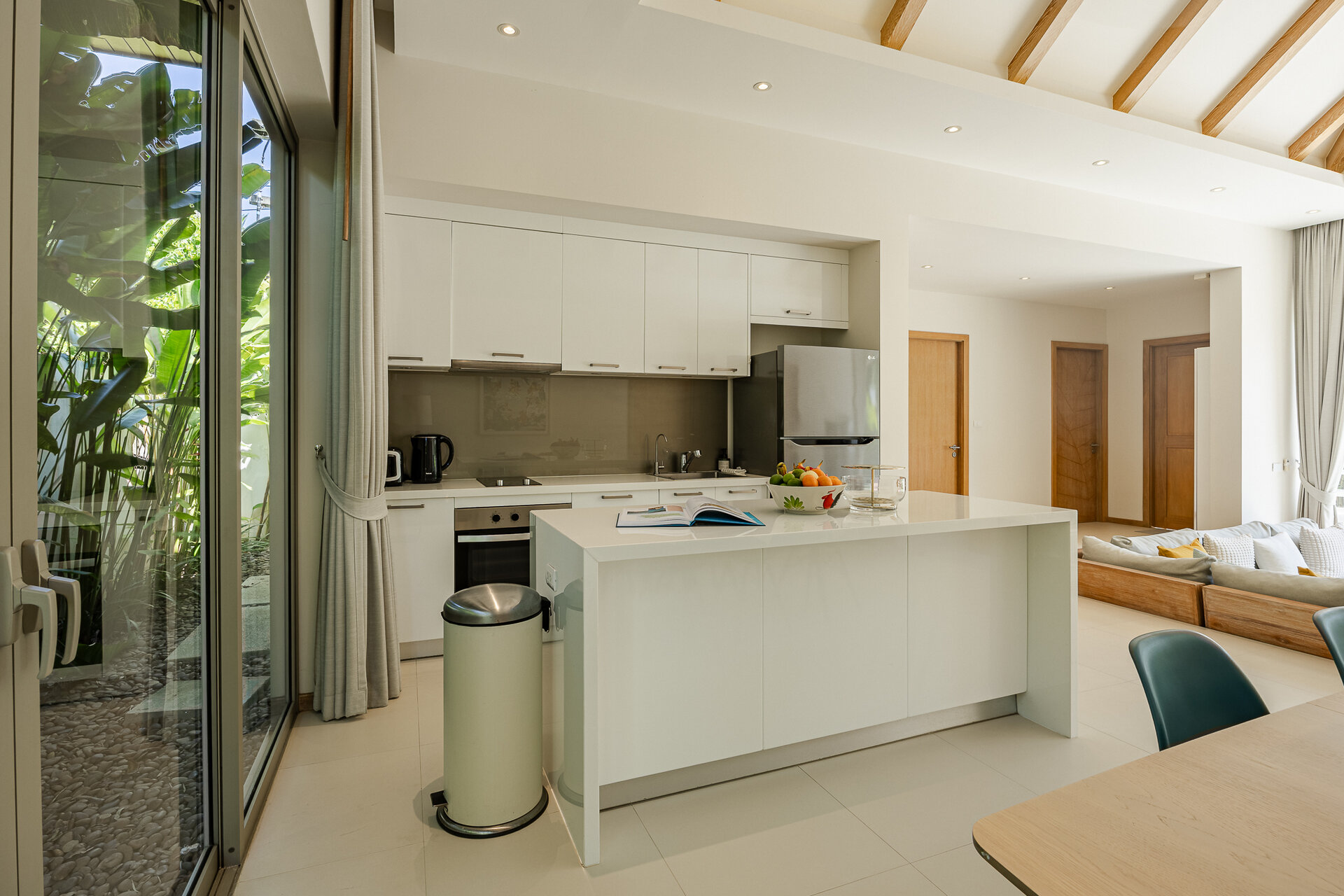 Trichada Tropical (ID 686)