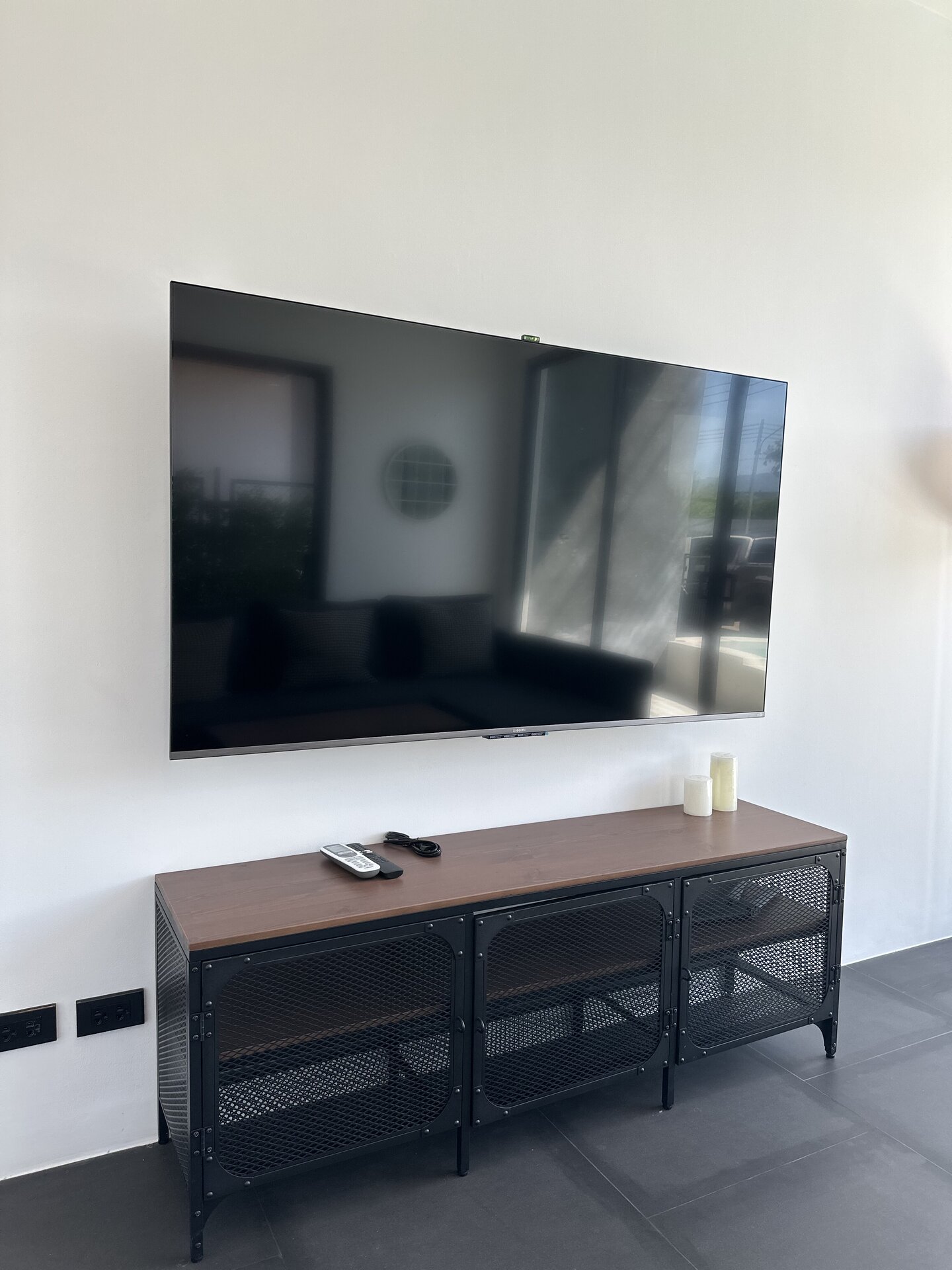 The 8 pool villa (ID 566)