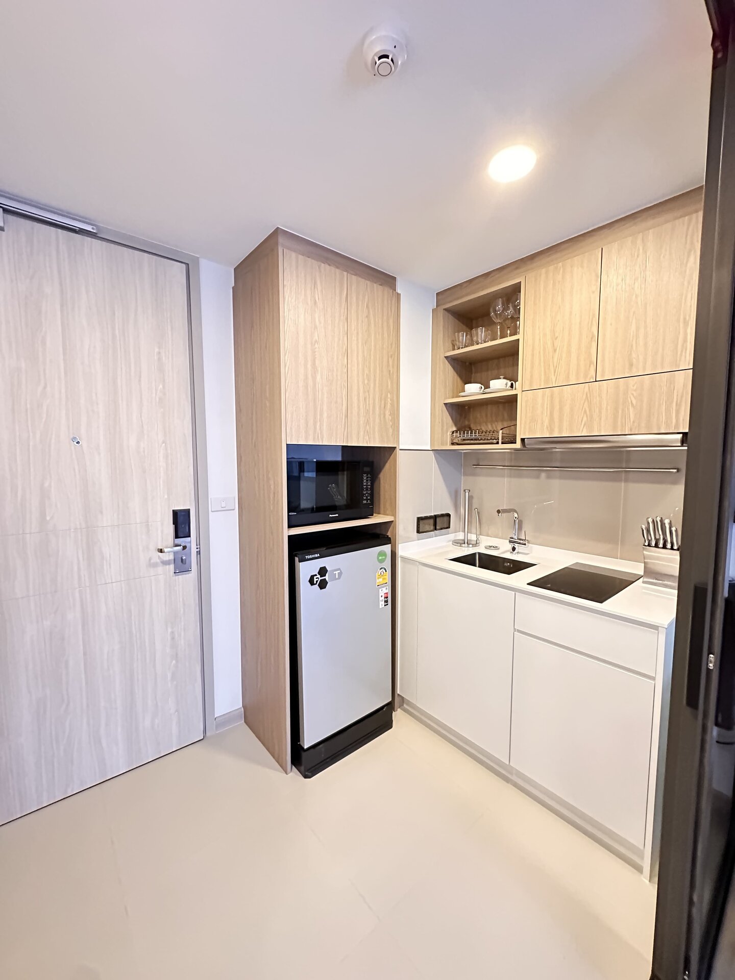 1 спальная квартира в SkyPark (ID 123)