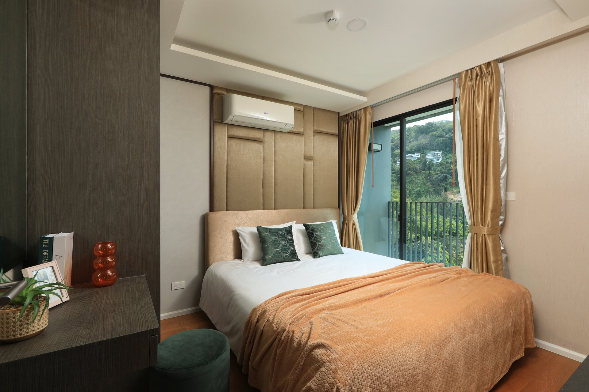 อพาร์ตเมนต์ 3 ห้องนอนไมด้าแกรนด์ (ID 71)