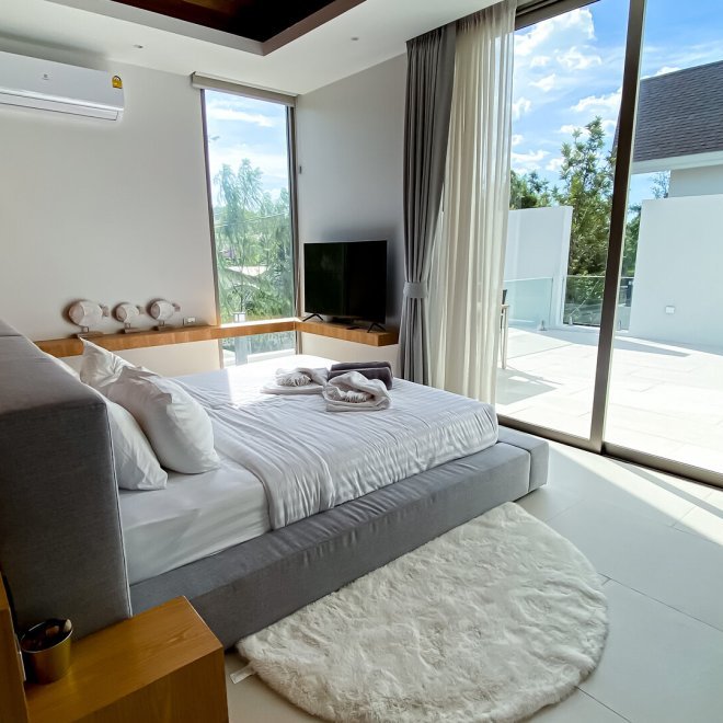 เข้ายึดคฤหาสน์ LuxPride 3 (ID 568)