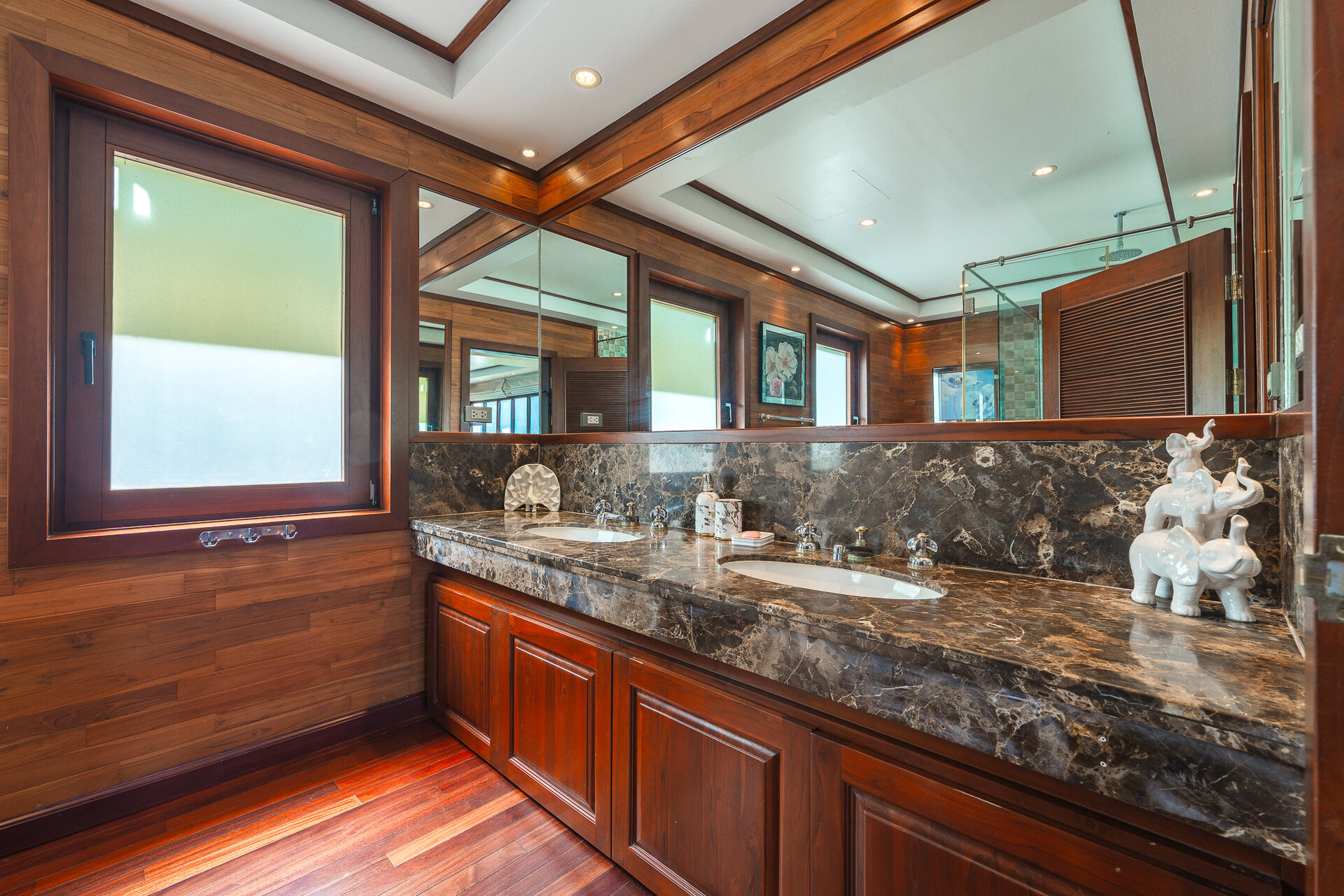 Villa by Kamala beach (ID 625)