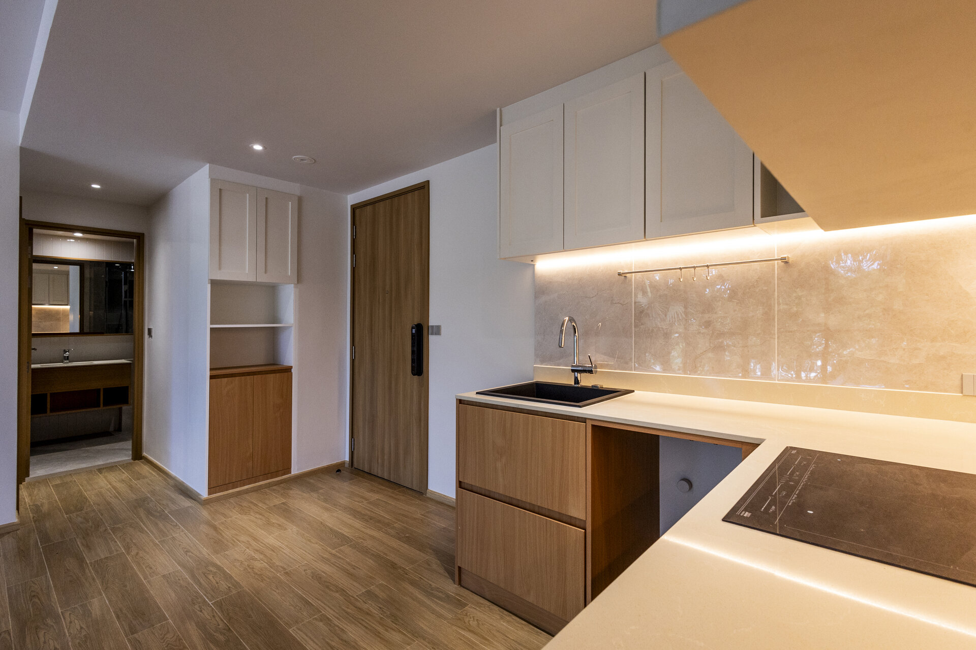 Laguna Beachside — 2 спальни, 99 м², юнит LBS2403 (ID 425)