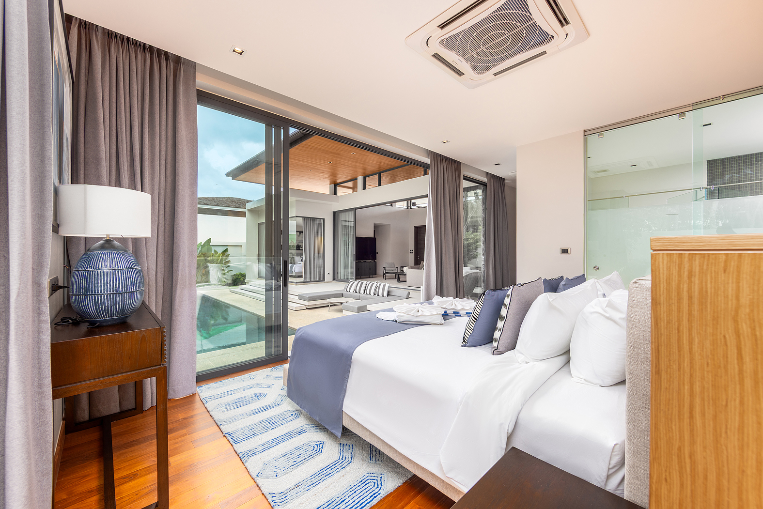 Magnum Villa в Botanica Modern Loft II (ID 703)