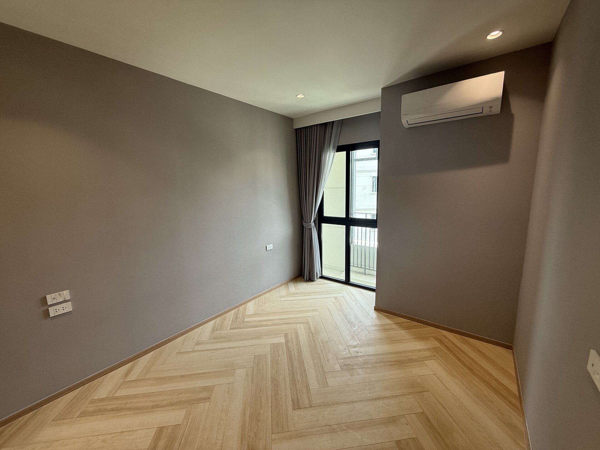 The Title Legendary C604 (ID 592)