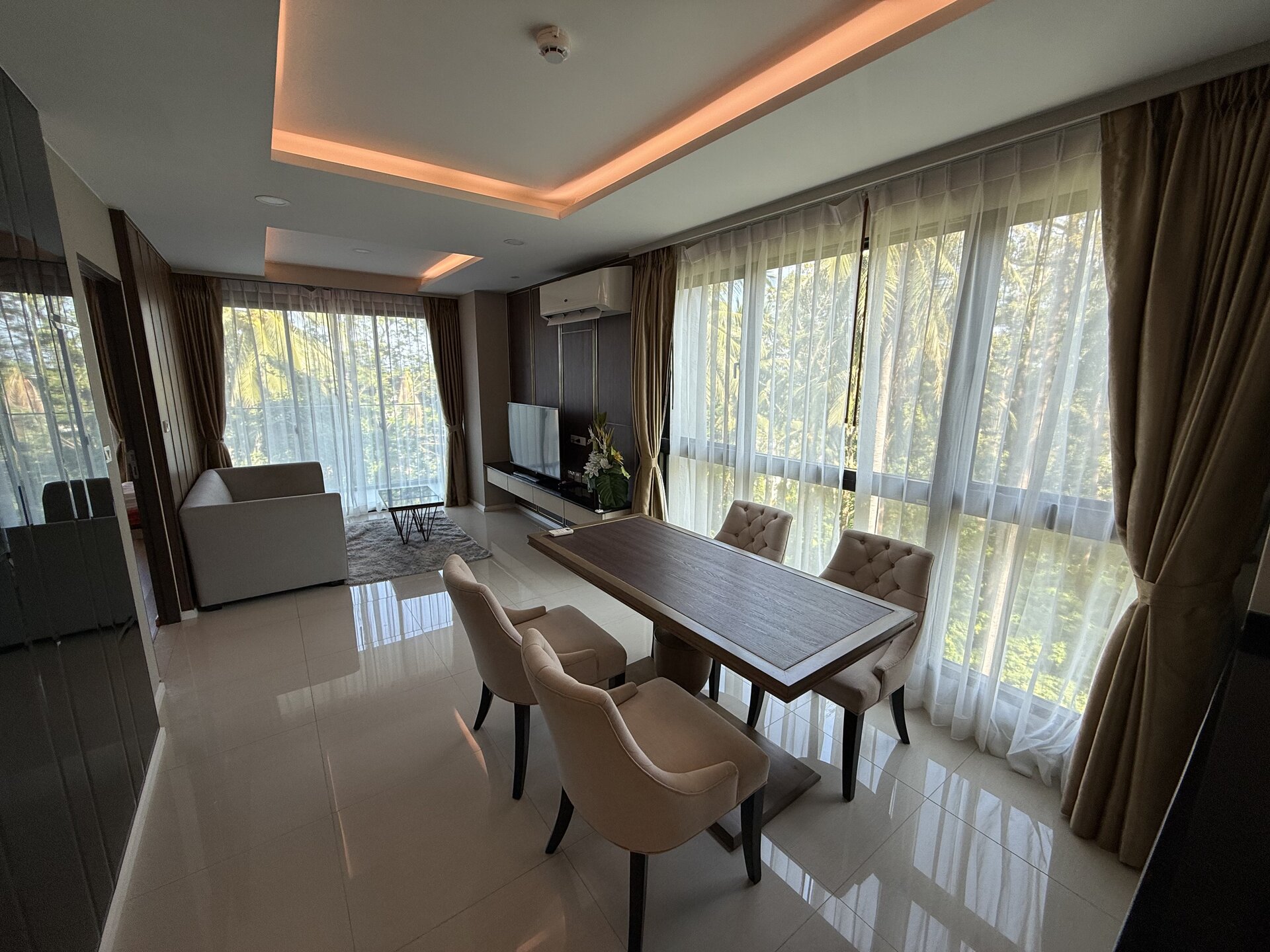 The Mida Panora G208 (ID 603)