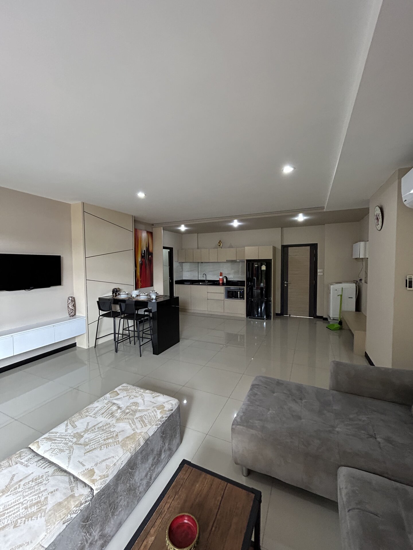 2 спальная квартира с террасой в NBC (ID 127)