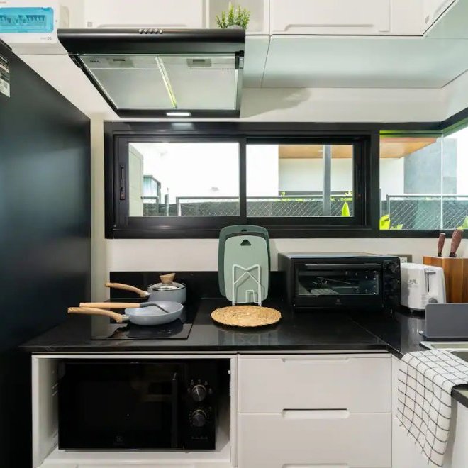 The 8 pool villa (ID 665)