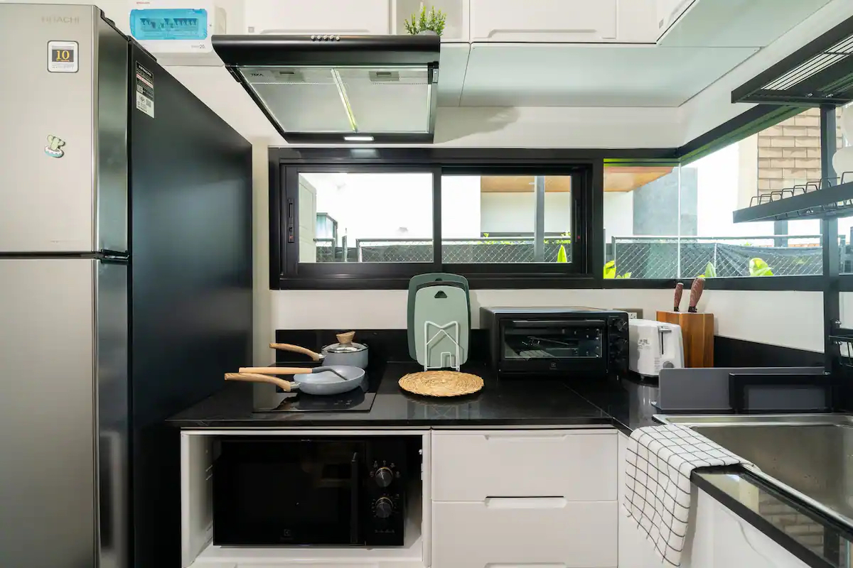 The 8 pool villa (ID 665)