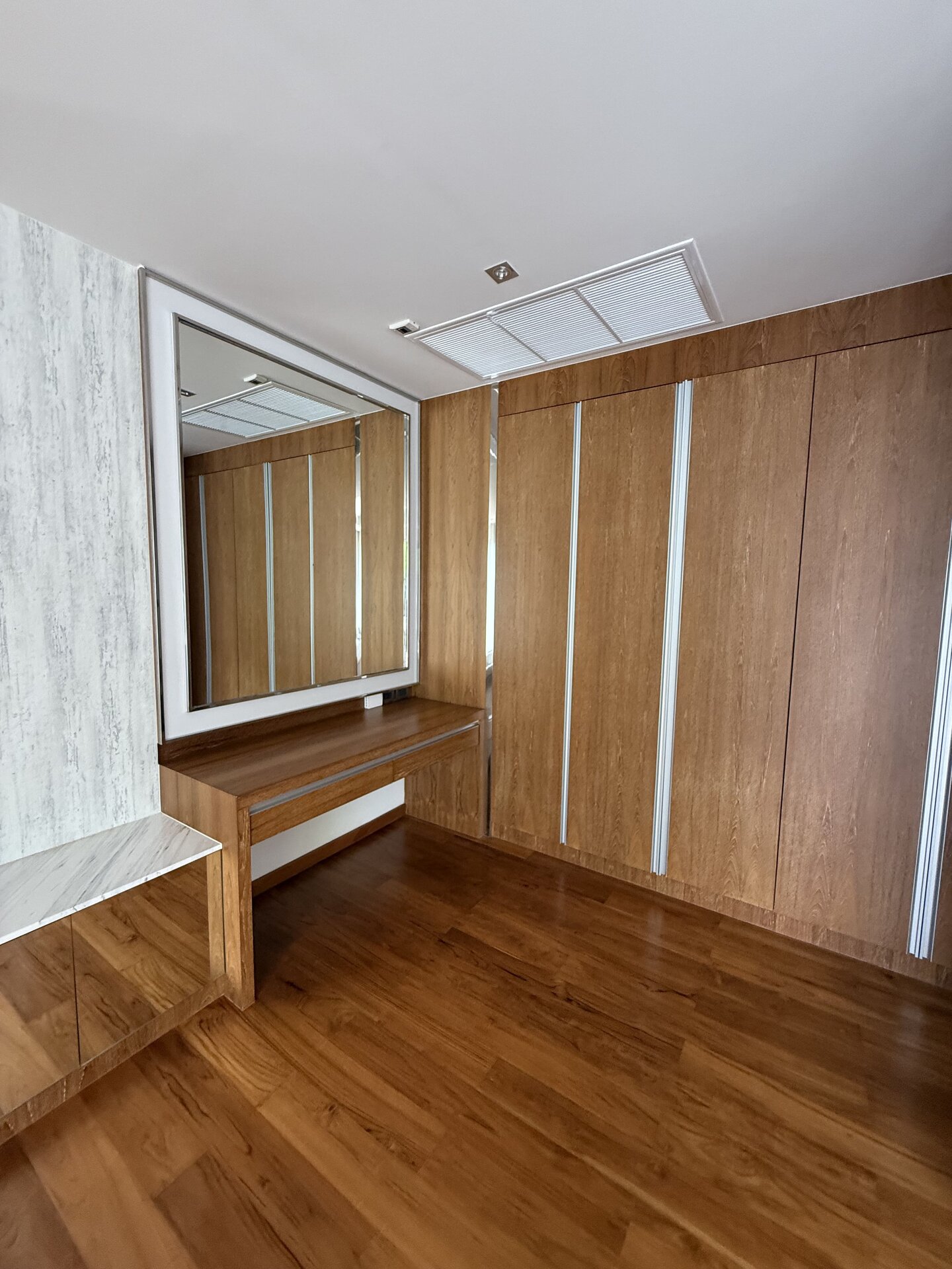 วิลล่า 3 ห้องนอนเดอะบรีซวิลล่า(เฟส 1) (ID 153)