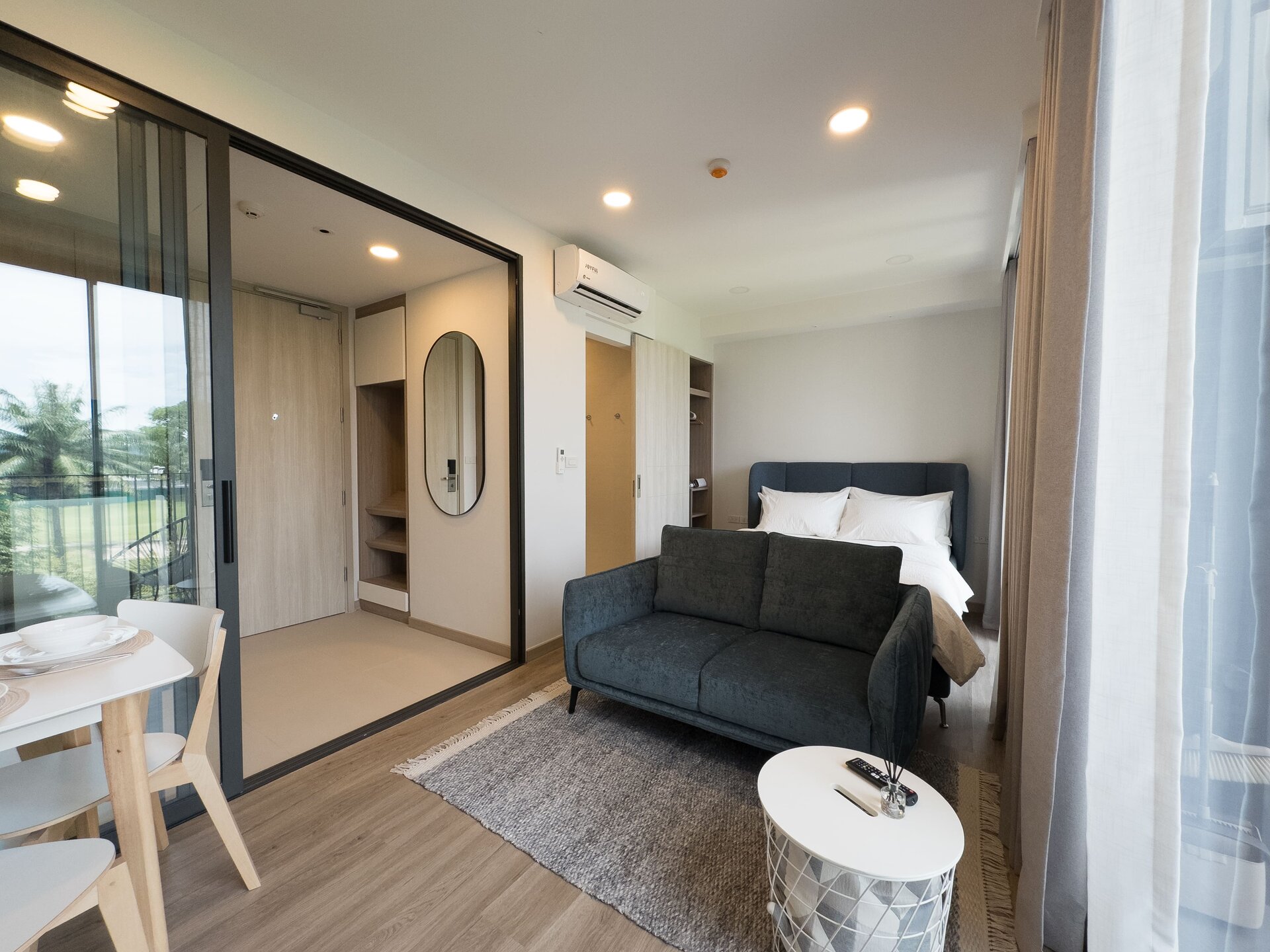 Laguna SkyPark — studio 29 m2 (ID 142)